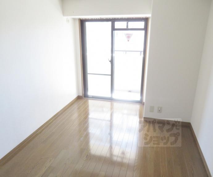 【大晋メゾネ西陣今出川】間取