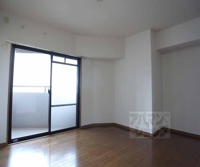 【大晋メゾネ西陣今出川】間取