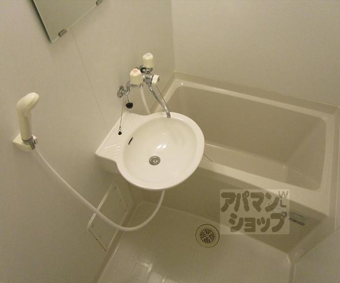 【レオパレスアルモニ】間取
