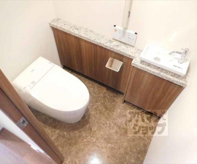 【グラン・リソシエ京都下鴨北山】間取