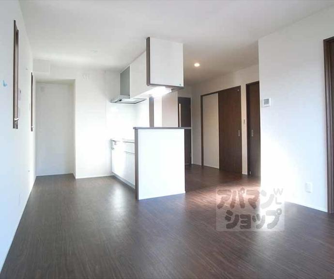 【エルメゾン川端】間取