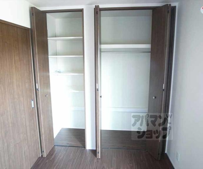 【エルメゾン川端】間取