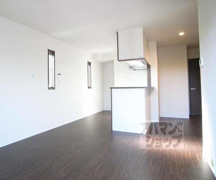 【エルメゾン川端】間取