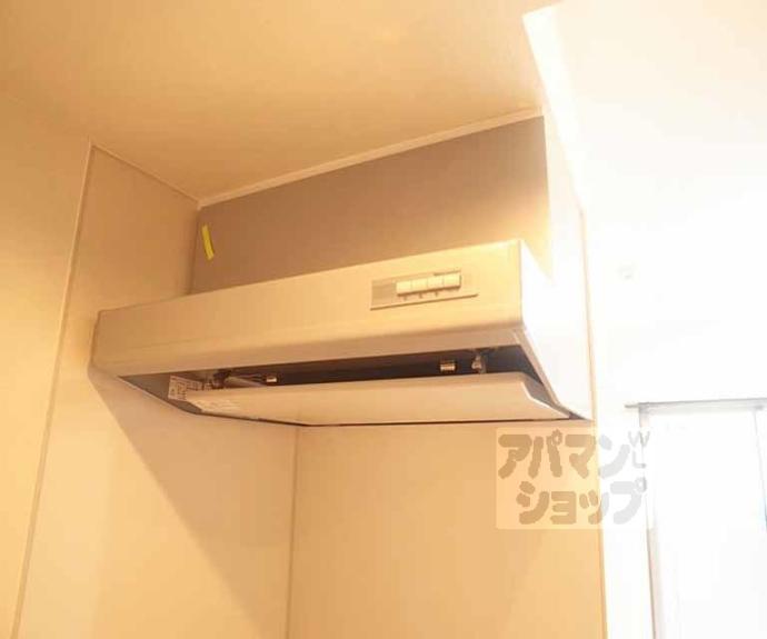 【ＰＩＮＥ館Ⅵ鞠小路】間取