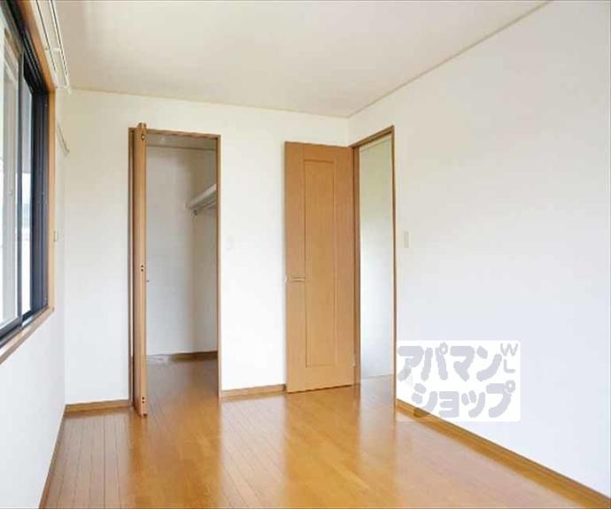 【岩倉下在地町貸家Ｂ棟】間取