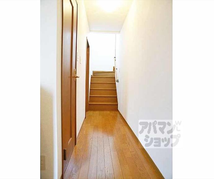 【岩倉下在地町貸家Ｂ棟】間取