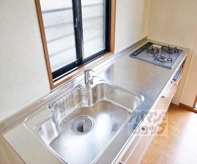 【岩倉下在地町貸家Ｂ棟】間取