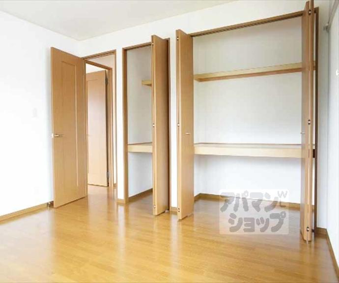 【岩倉下在地町貸家Ｂ棟】間取