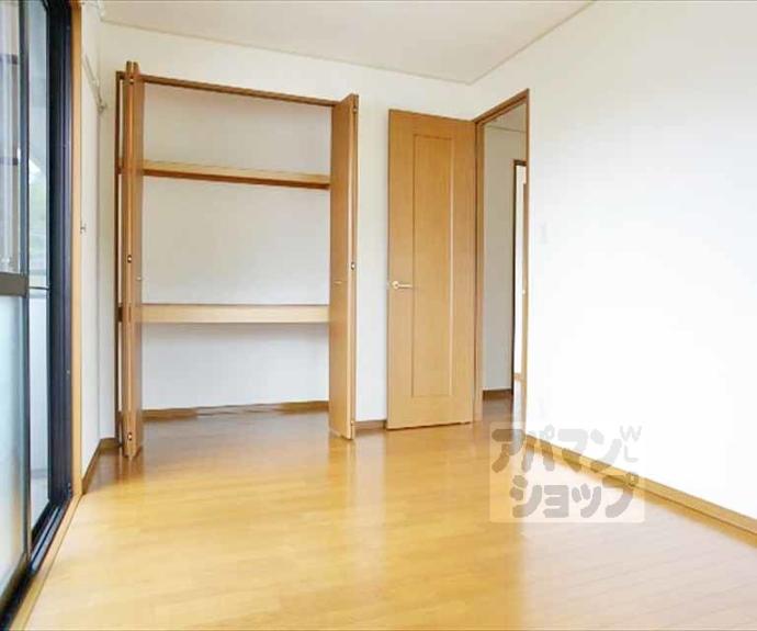 【岩倉下在地町貸家Ｂ棟】間取