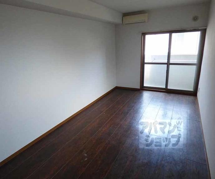 【コンフォール吉田】間取