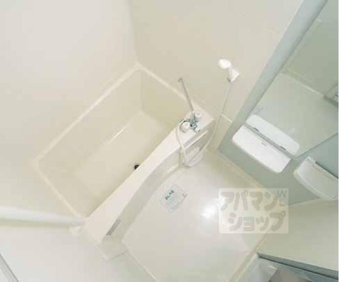 【Ｅｍｅｒａｕｄｅ高野】間取