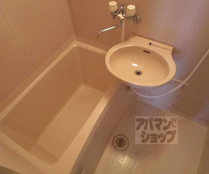 【ラフィーネ一乗寺】間取