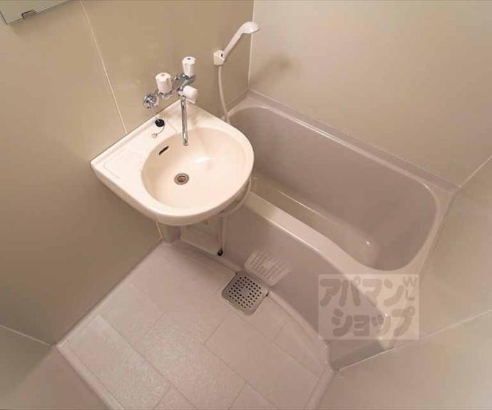 【ＥＩＫＯハイツ】間取