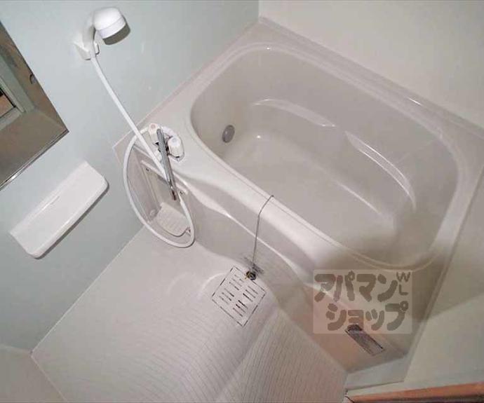 【エバーグリーン　Ｂ】間取