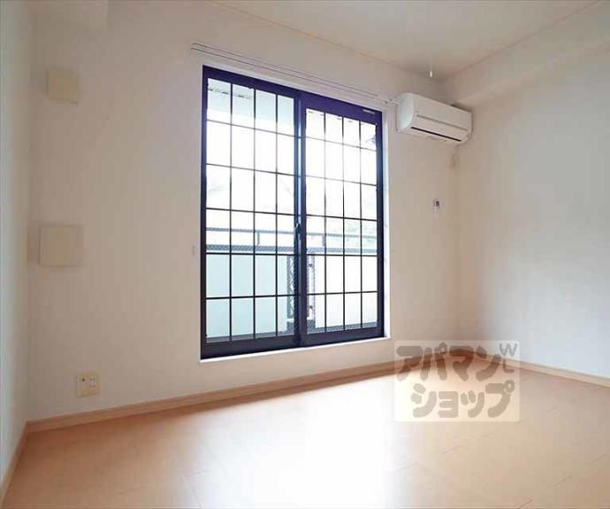 【エバーグリーン　Ｂ】間取