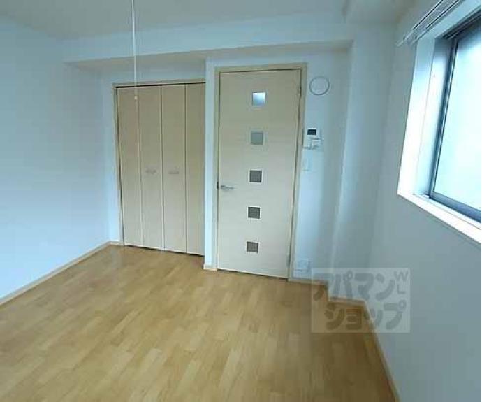 【ミル・メゾンＴ２】間取