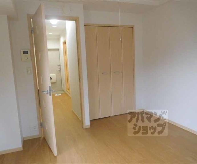 【ミル・メゾンＴ２】間取