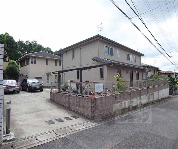 【シャーメゾン花園】間取