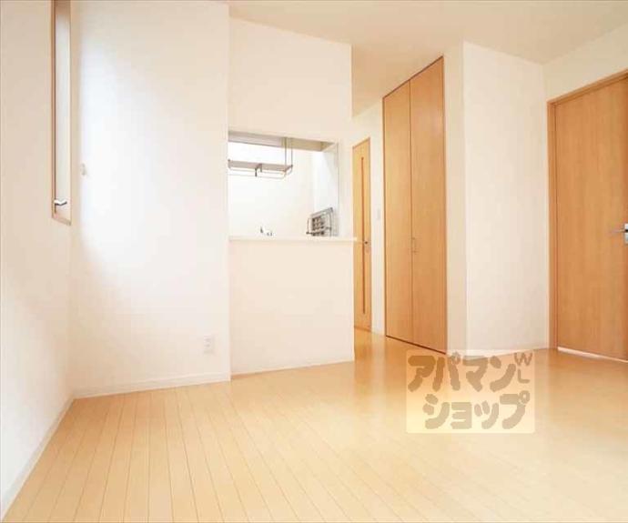 【シャーメゾン花園】間取