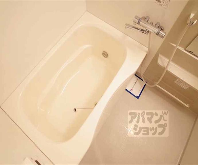 【シャーメゾン花園】間取