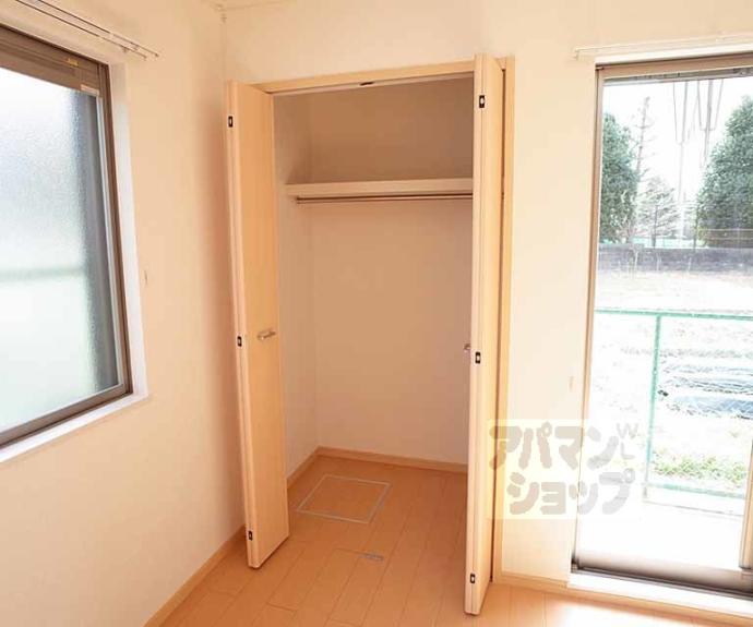 【サニー　フィールド】間取