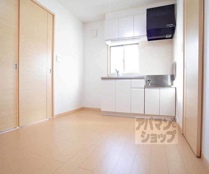 【サニー　フィールド】間取