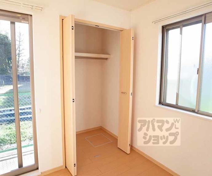 【サニー　フィールド】間取