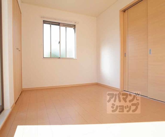 【サニー　フィールド】間取