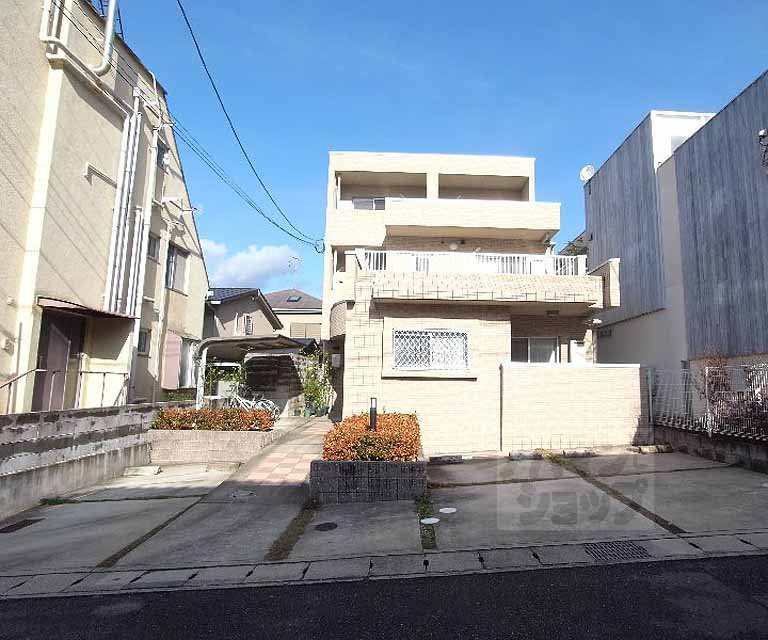 イーストビュー