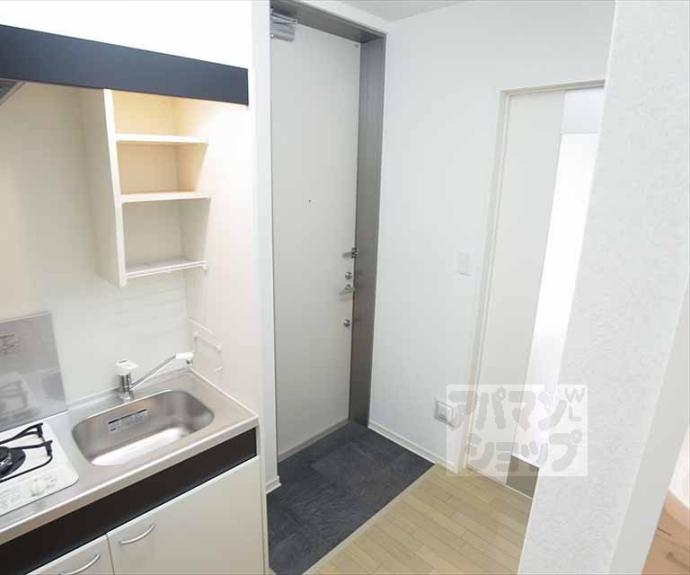 【クリスタルコート】間取