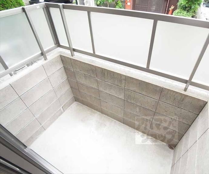 【クリスタルコート】間取