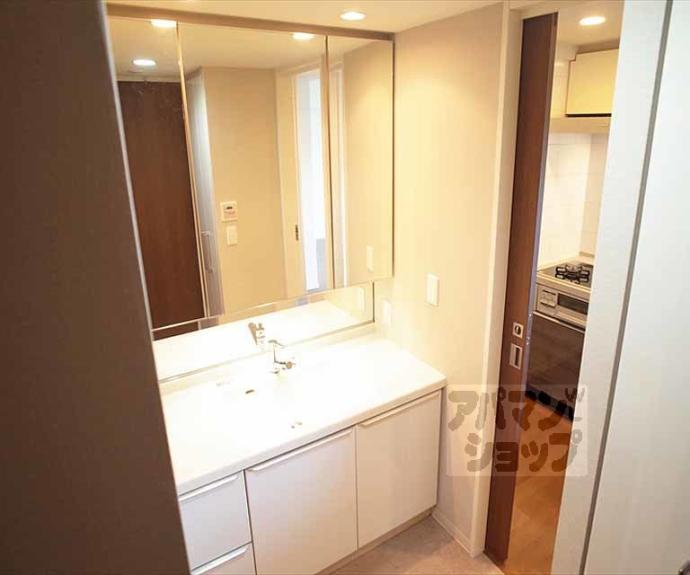 【イニシア京都一乗寺】間取