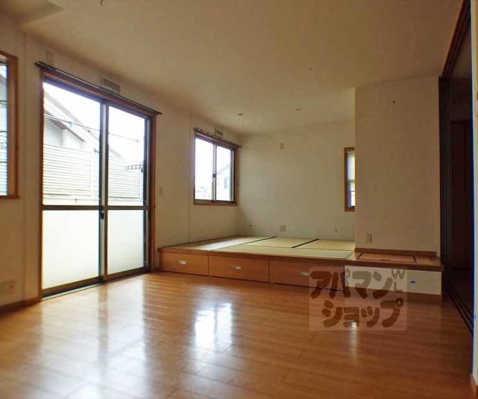 【シェモア下鴨】間取