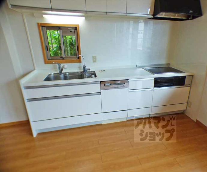 【シェモア下鴨】間取