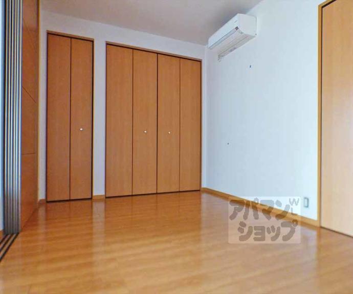 【シェモア下鴨】間取