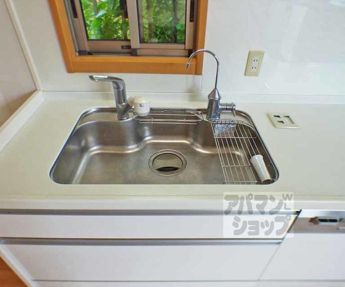 【シェモア下鴨】間取