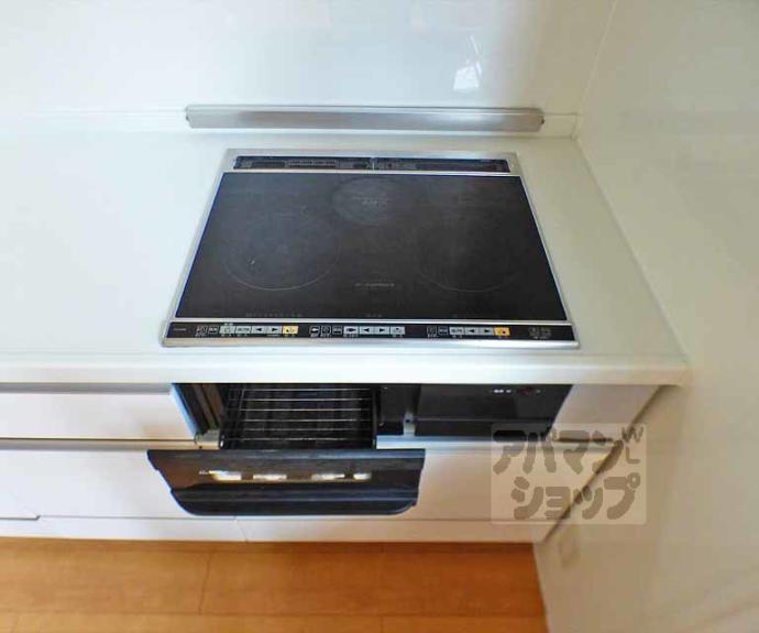 【シェモア下鴨】間取