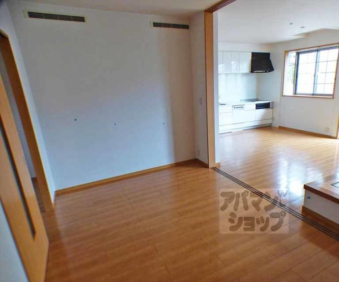 【シェモア下鴨】間取