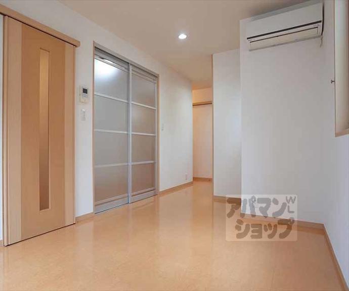 【Ｒｏｓｅ　Ｇａｒｄｅｎ兵庫】間取