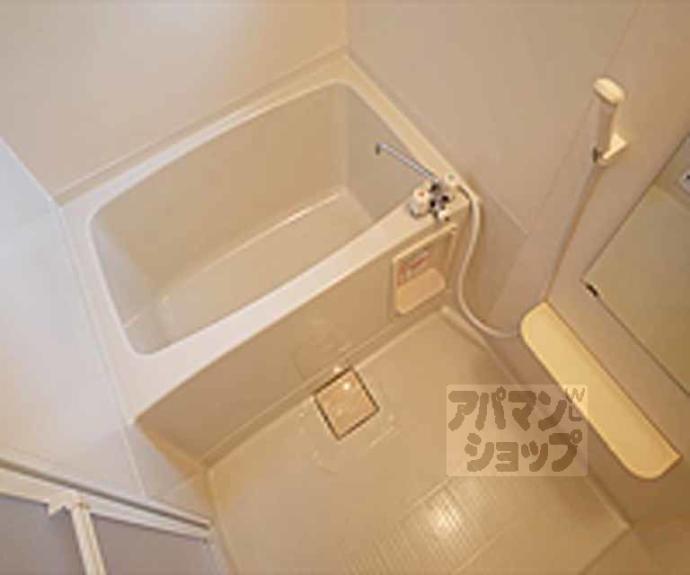 【Ｒｏｓｅ　Ｇａｒｄｅｎ兵庫】間取