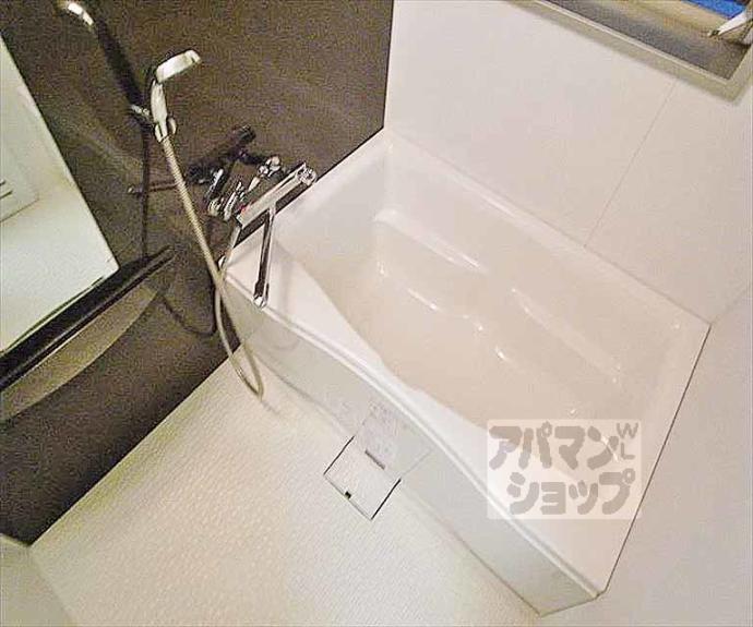 【ブランネージュ銀閣寺道】間取