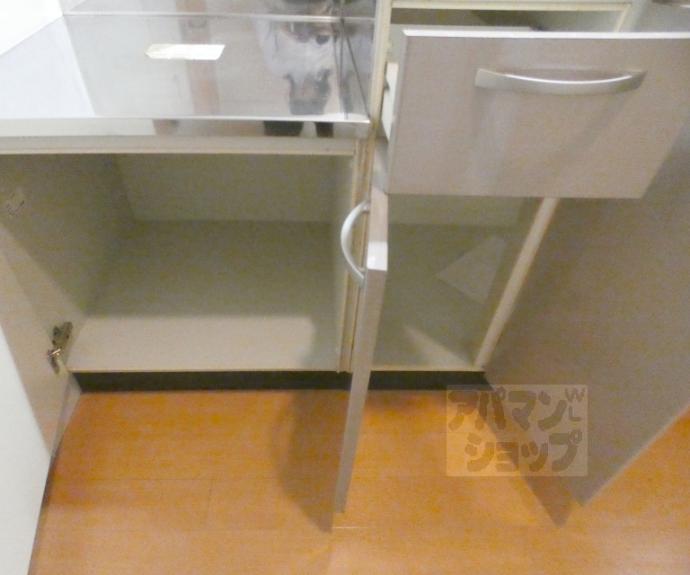 【ヴィヴィ御蔭北白川】間取