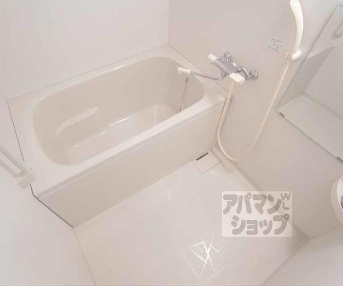 【オカイラ（ＯＣＡＩＬＬＡ）】間取