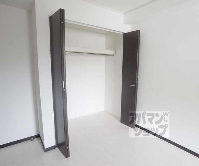 【オカイラ（ＯＣＡＩＬＬＡ）】間取