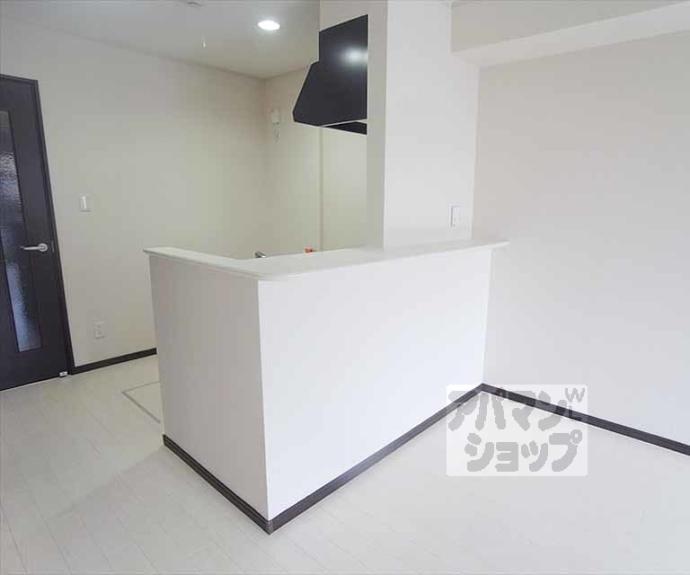 【オカイラ（ＯＣＡＩＬＬＡ）】間取