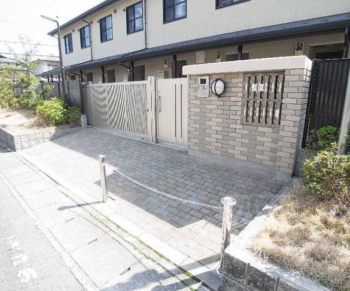 【レオネクストファースト】間取