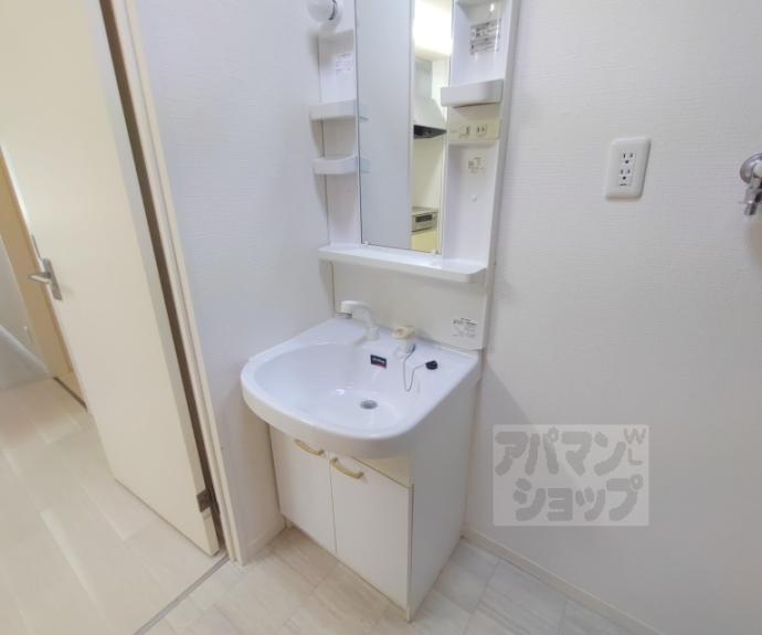 【シャーメゾン東山】間取