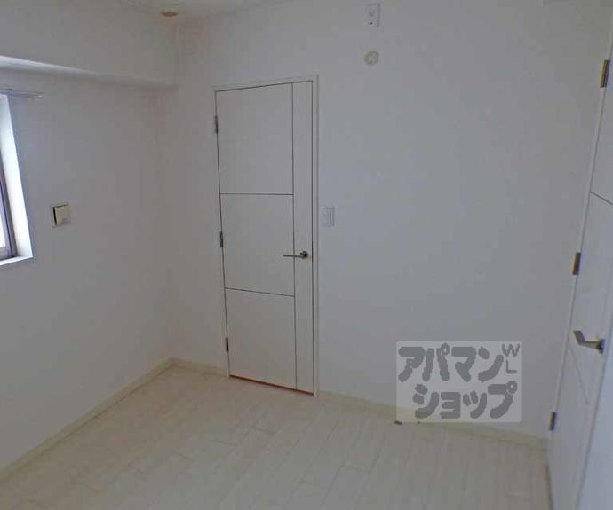 【プレサンス京大前】間取