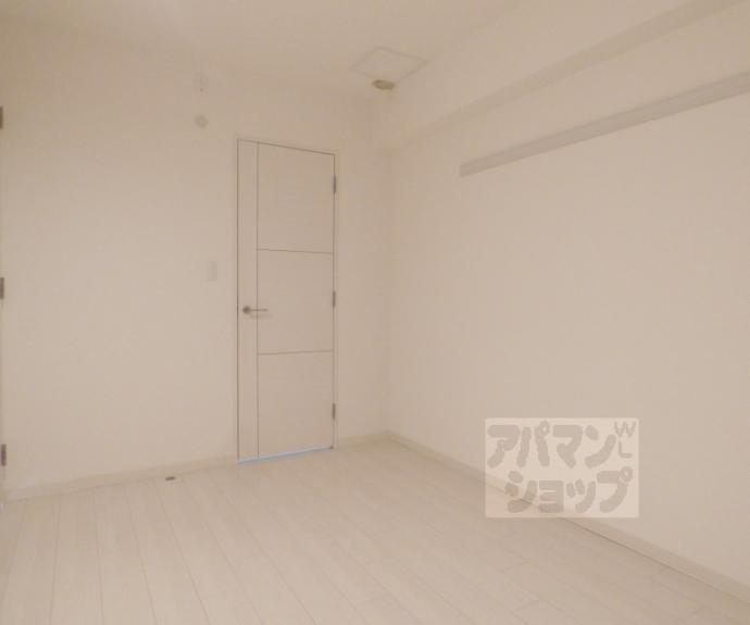 【プレサンス京大前】間取