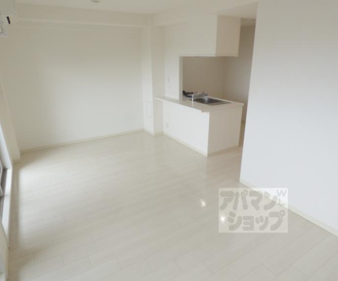 【プレサンス京大前】間取